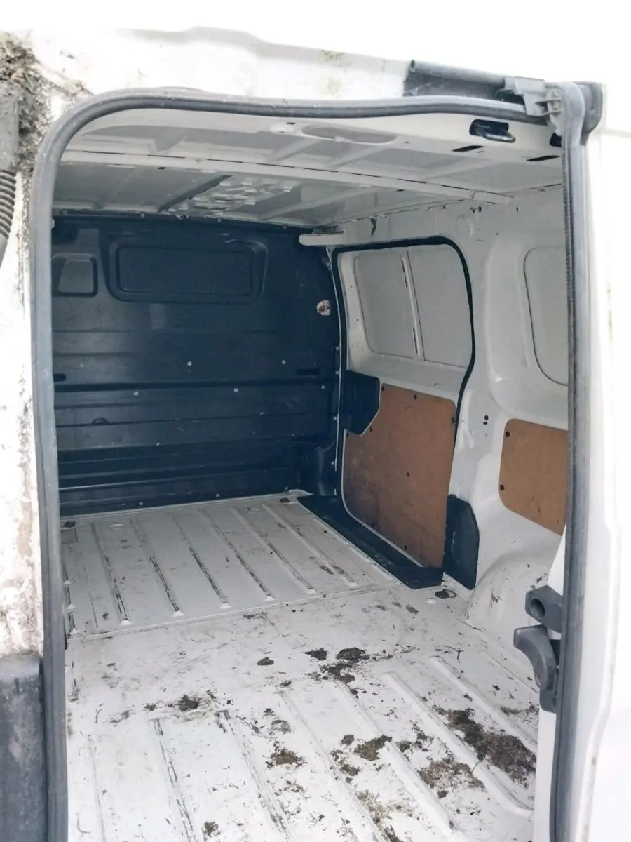 182 Citroën dispatch - Image 3