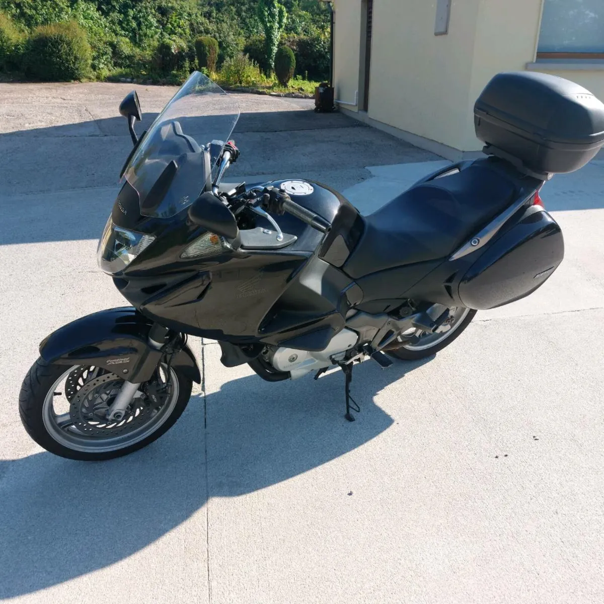 Motorbike - Image 2