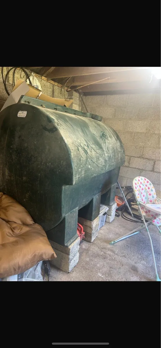Oil tank - Image 2