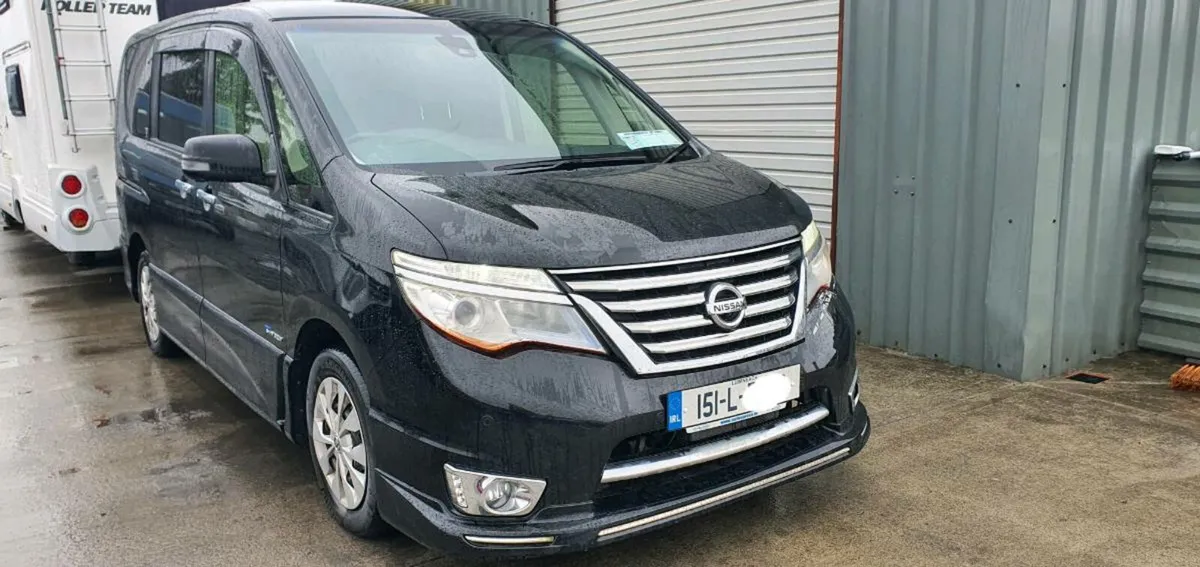 151 NISSAN SERENA HYBRID - Image 1