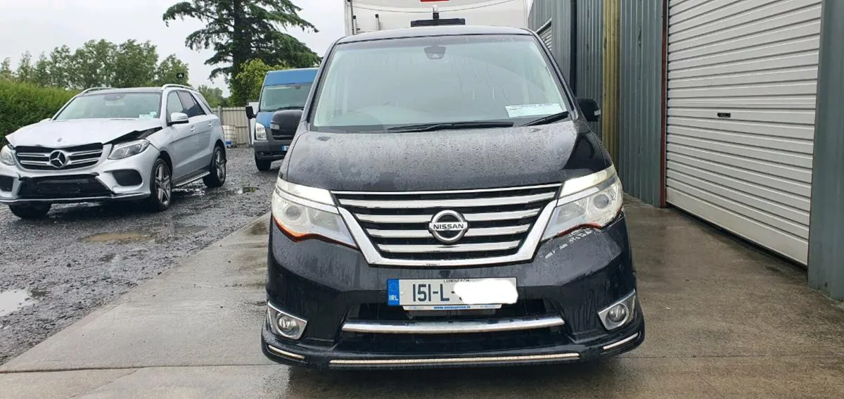 151 NISSAN SERENA HYBRID - Image 2