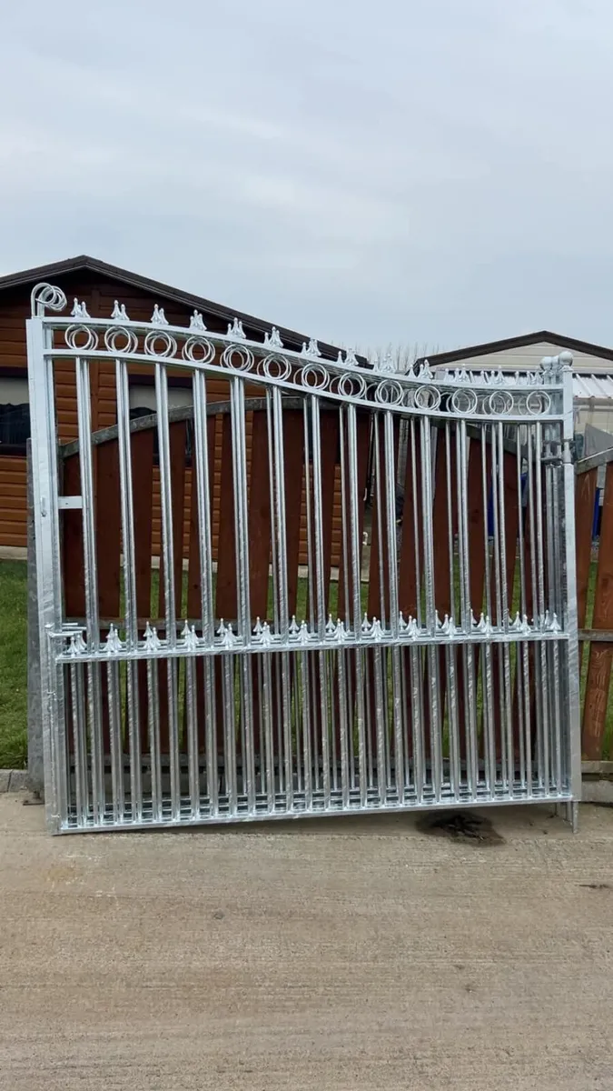 Galvanised House Gates - Image 3