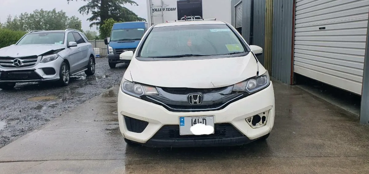 141 HONDA FIT HYBRID - Image 2