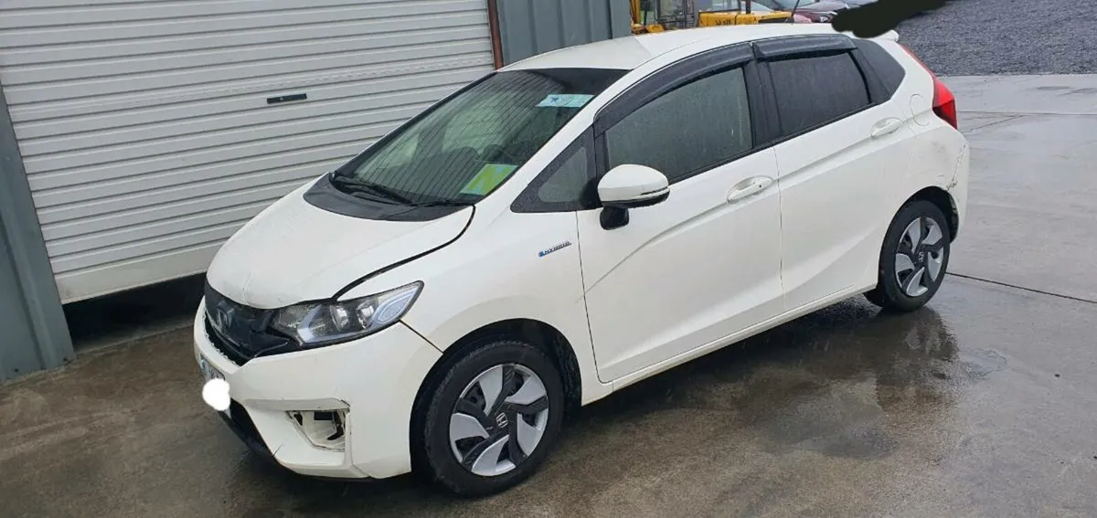 141 HONDA FIT HYBRID - Image 3