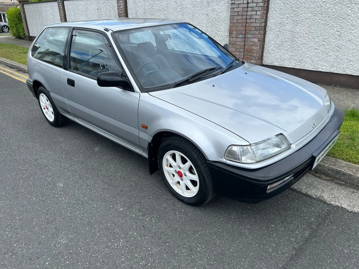 Honda civic auto - Image 1