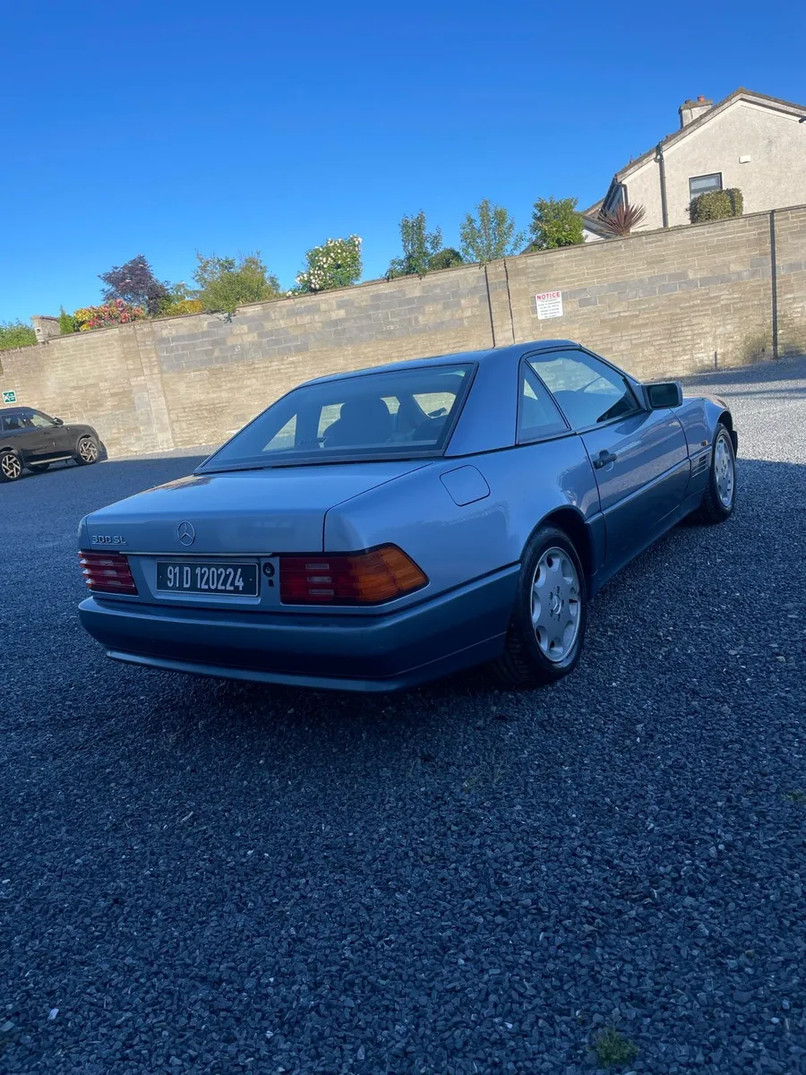 Mercedes SL300 - Image 4