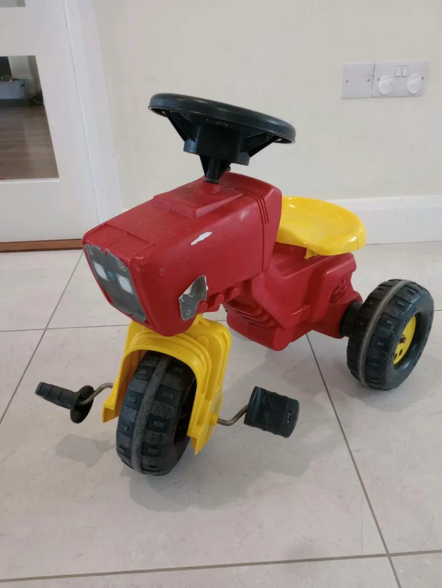 Rolly Toys Red Tractor, with sounds - Image 1