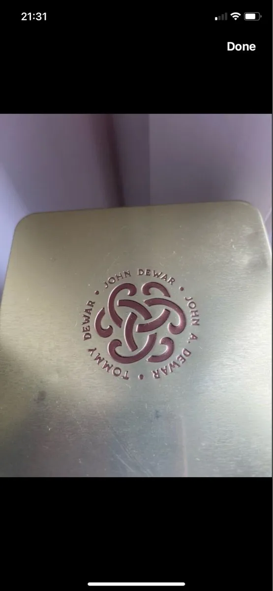 Dewar’s 15 Years Aged Metal Box - Image 3