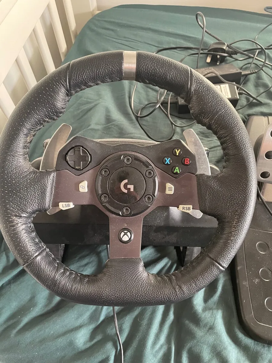 Logitech G920 Steering wheel and Pedals for XBOX - Image 2