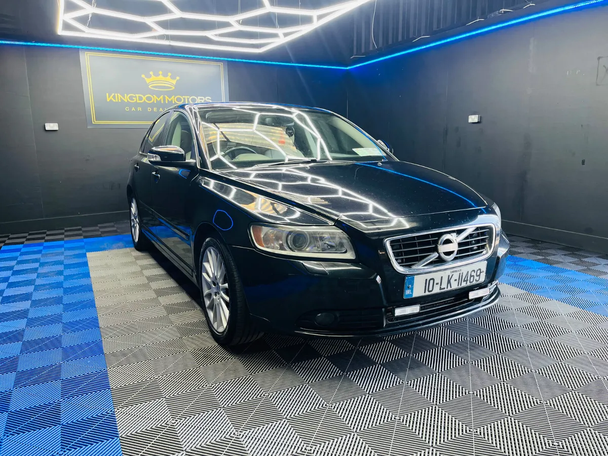 Volvo S40 ,NCT 01/26,Tax 30/09/25 - Image 2