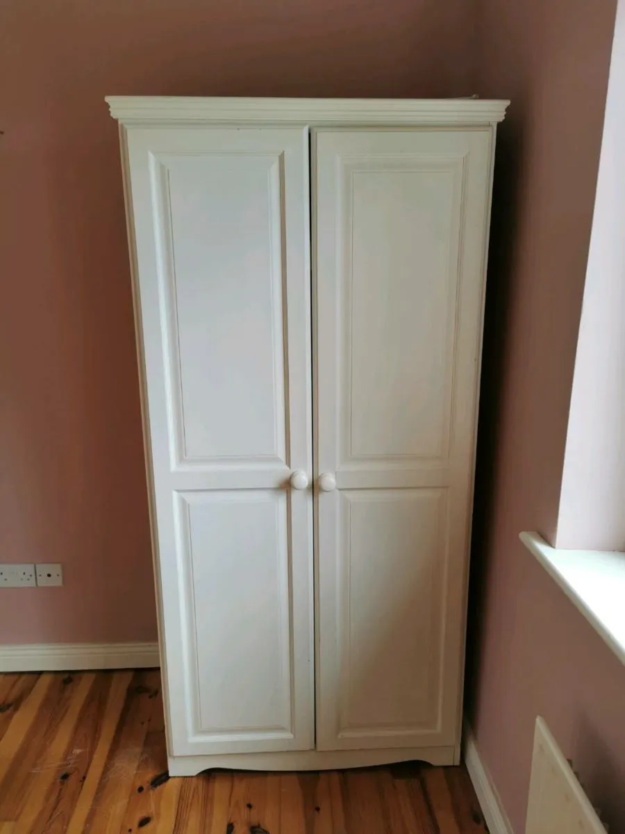 house contents - Image 2