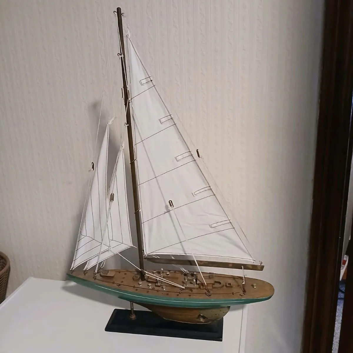 2 MODEL BOATS - Image 4