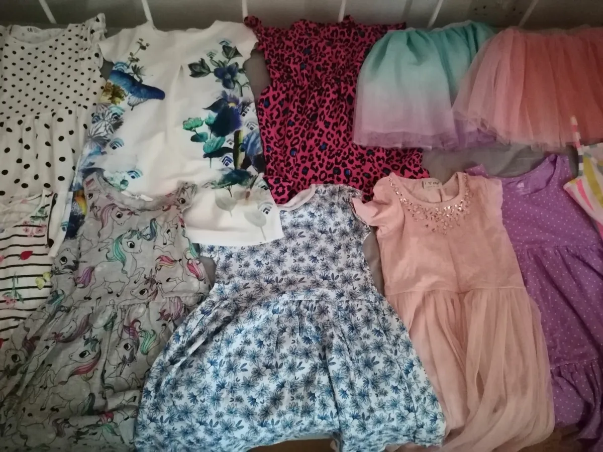 Girls clothes bundle - Image 4