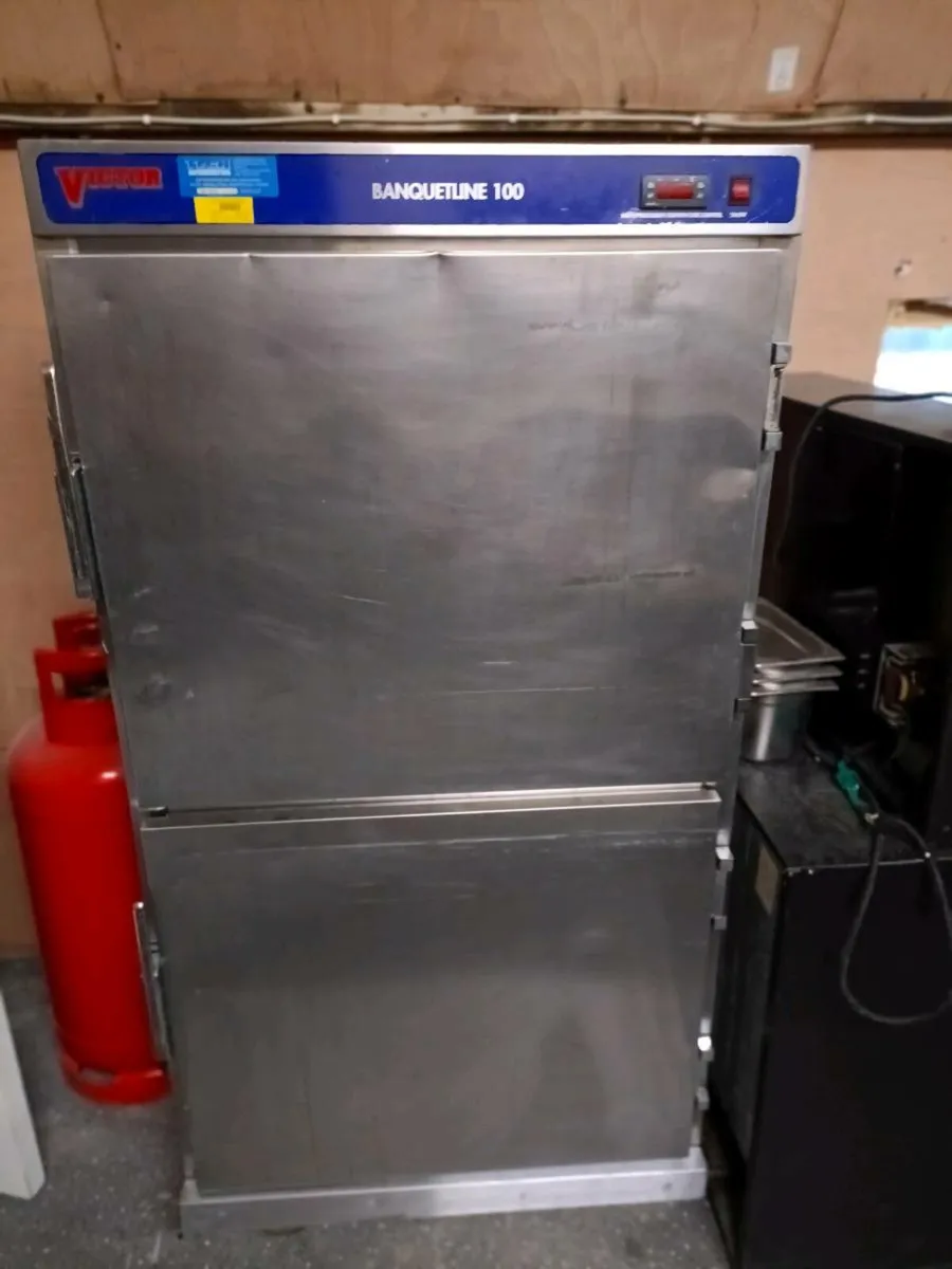 Catering equipment - Image 1