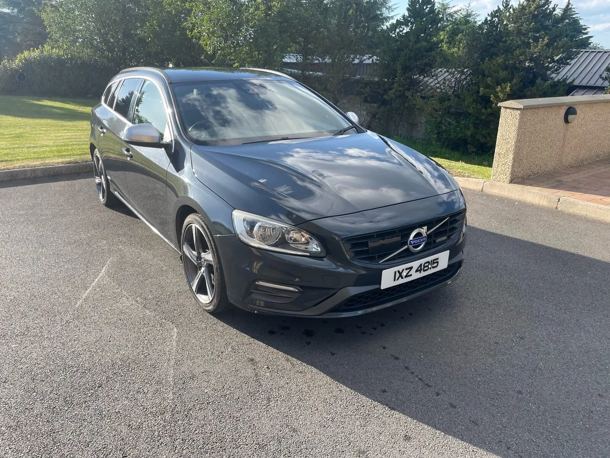 Volvo v60 r design - Image 1