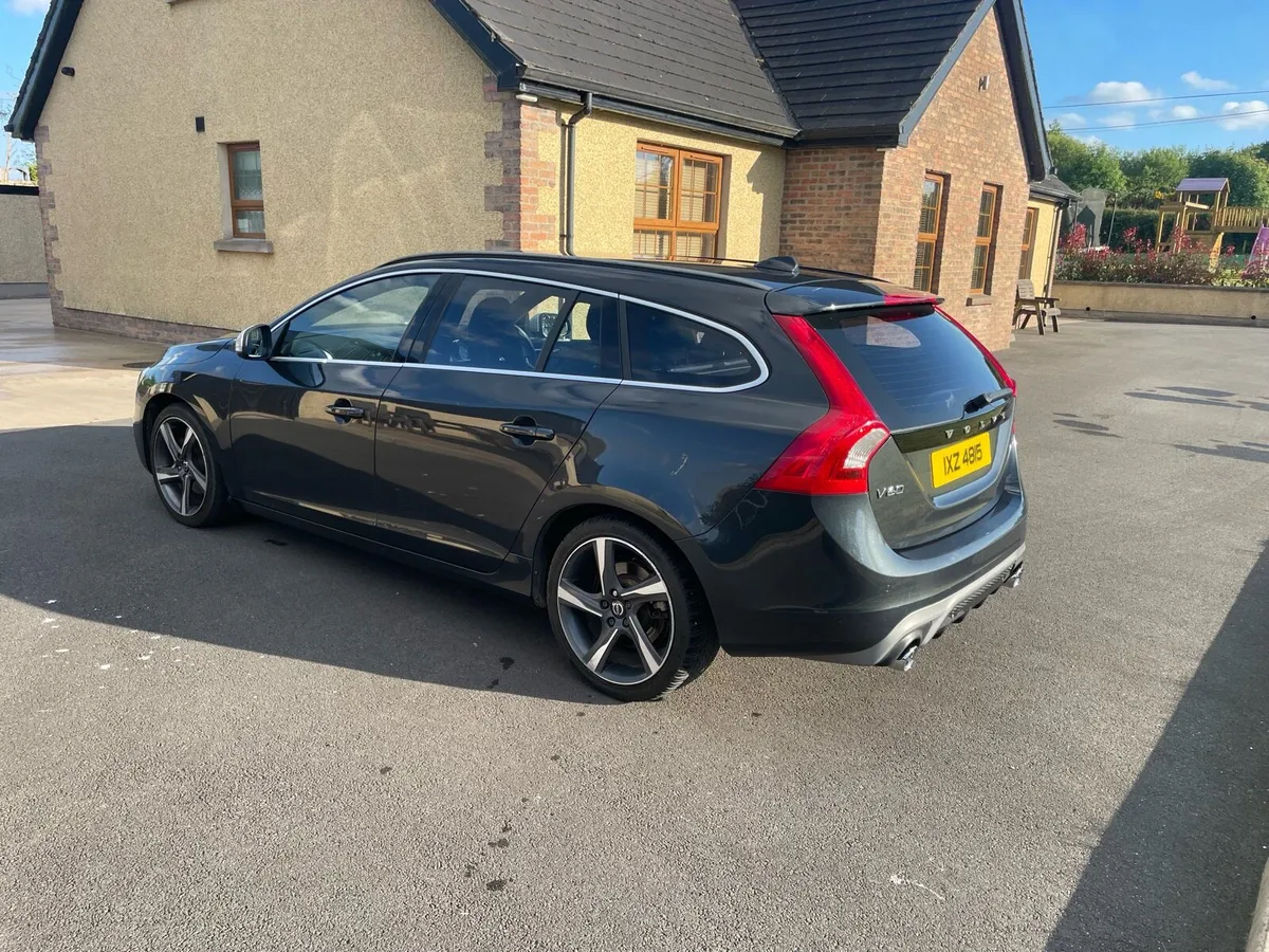 Volvo v60 r design - Image 2