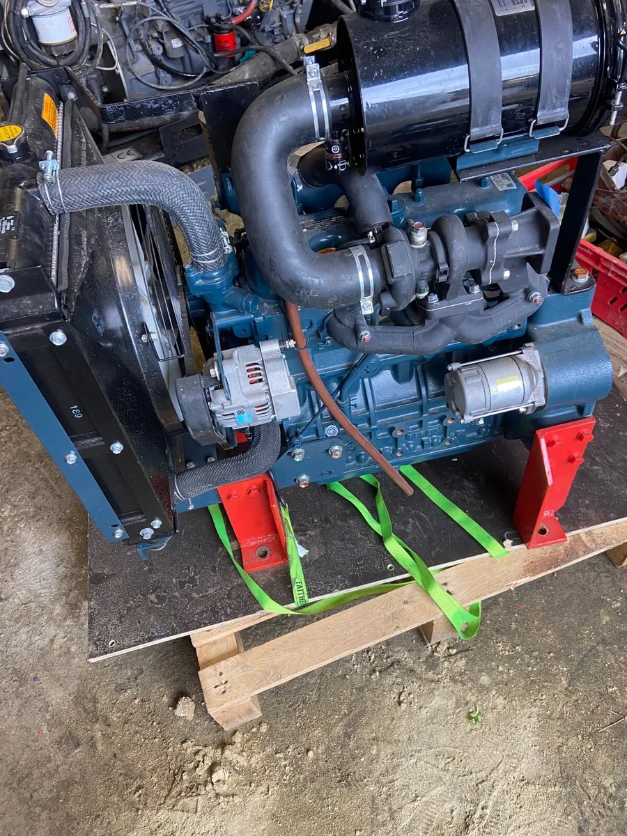Kubota engine - Image 1