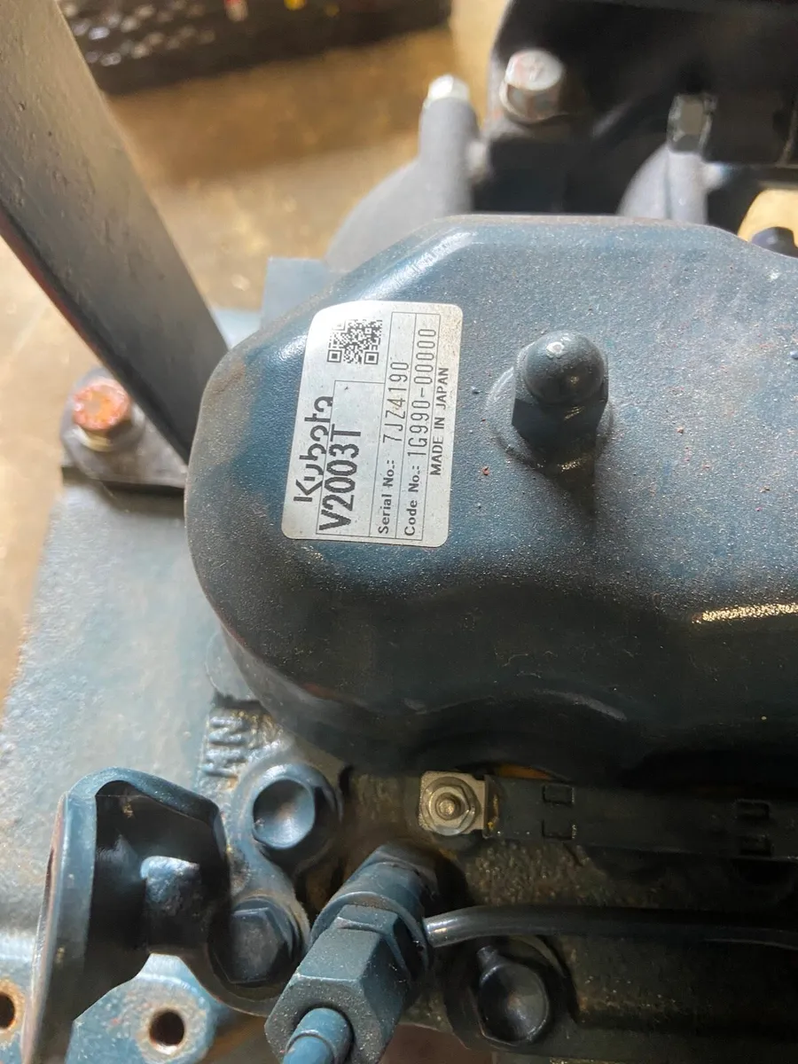 Kubota engine - Image 4
