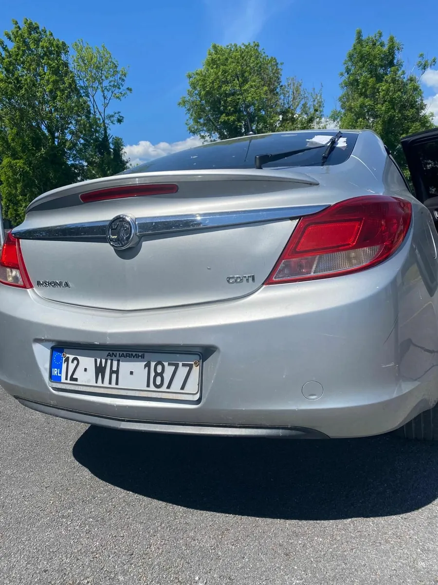 Vauxhall Insignia 2012 - Image 1