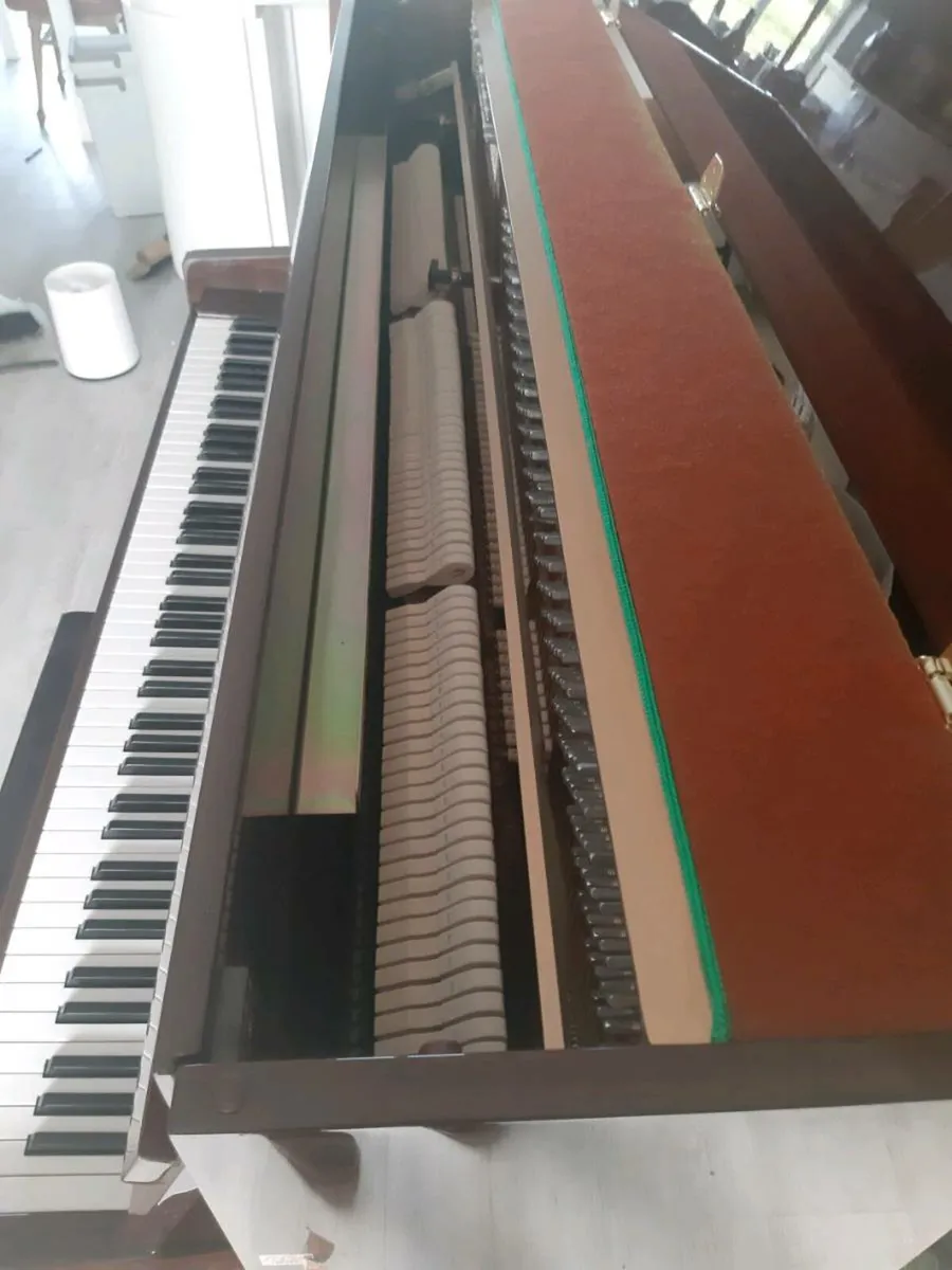 Piano - Image 4