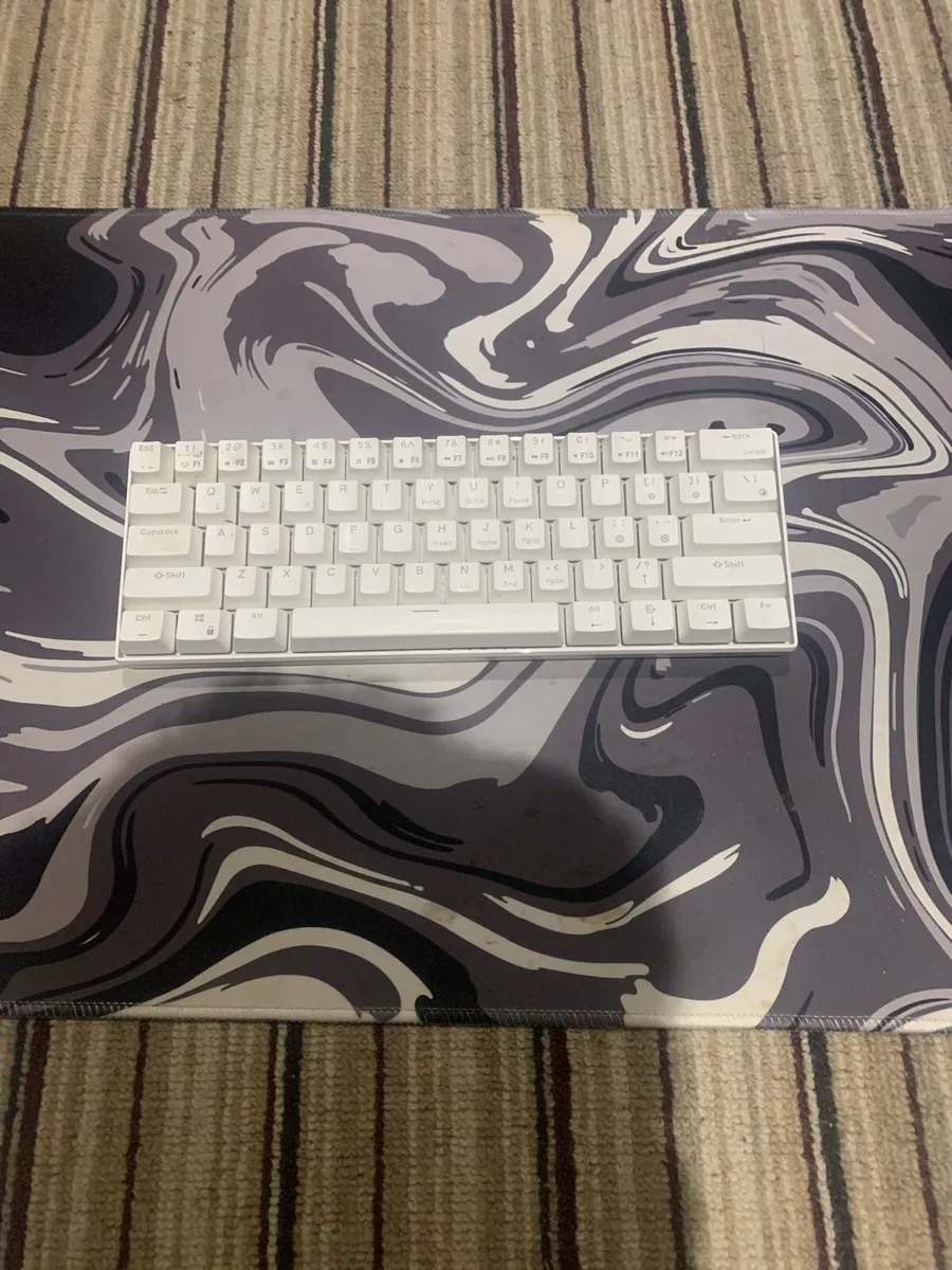 Gaming Keyboard - Image 1