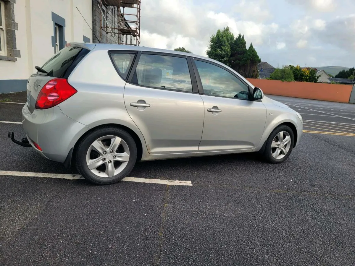 CLEAN 2010 KIA CEED DIESEL NEW NCT//TAXED - Image 3