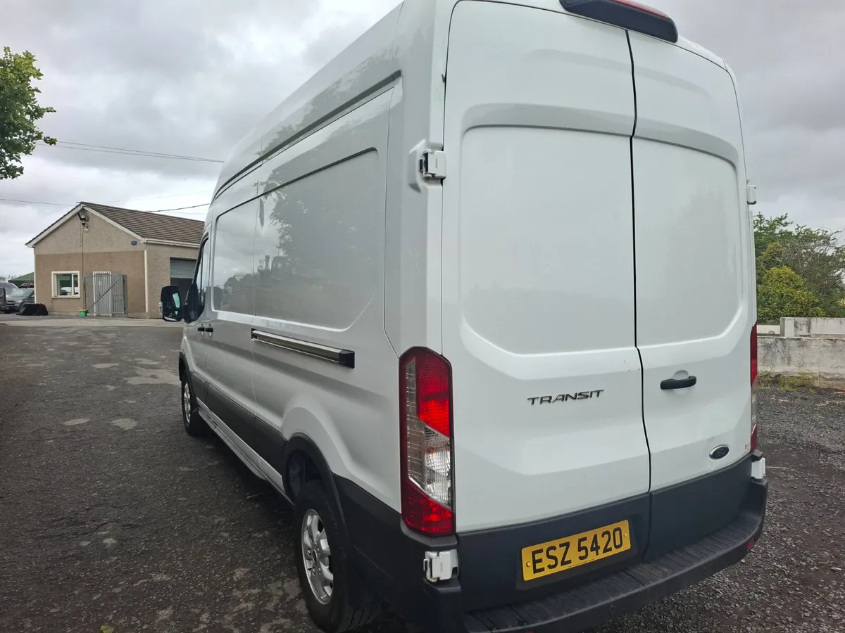 2021 Ford Transit Limted RWD - Image 4