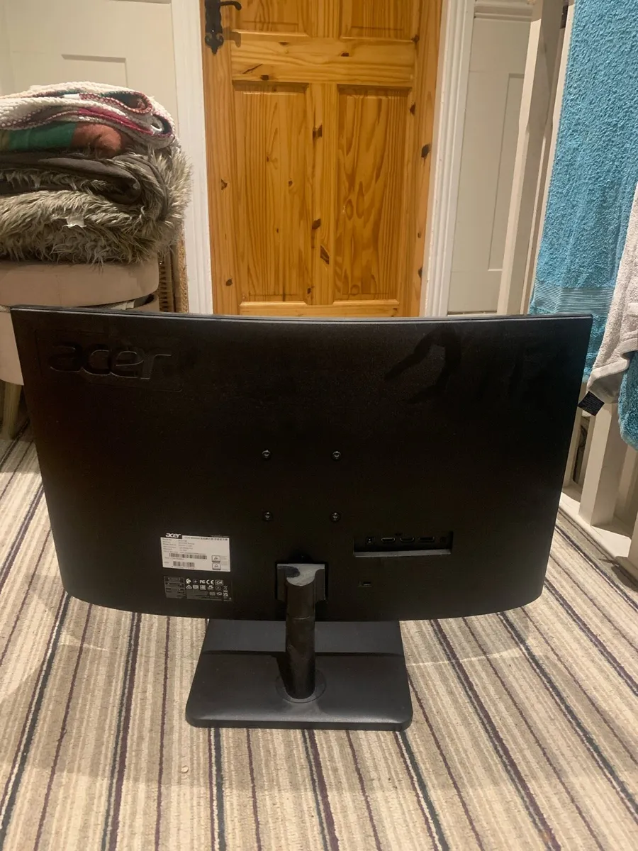 Curved Acer monitor - Image 3