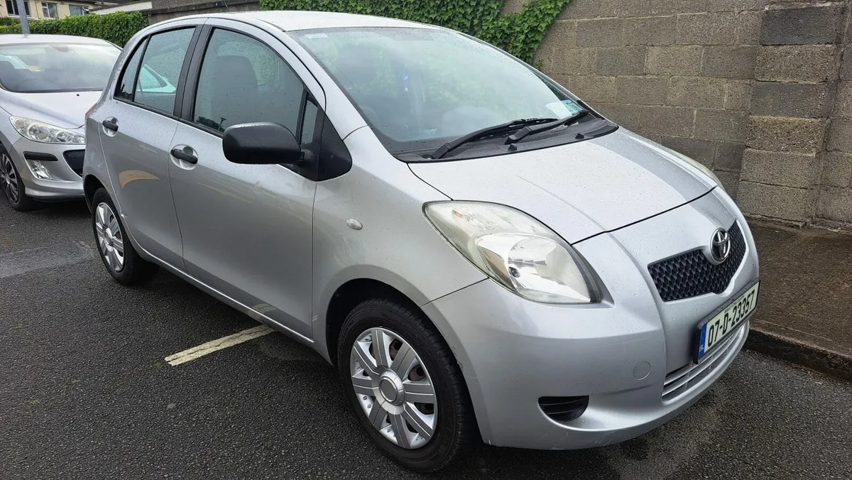 Yaris 1.0 petrol Fresh  nct tax low milage - Image 1