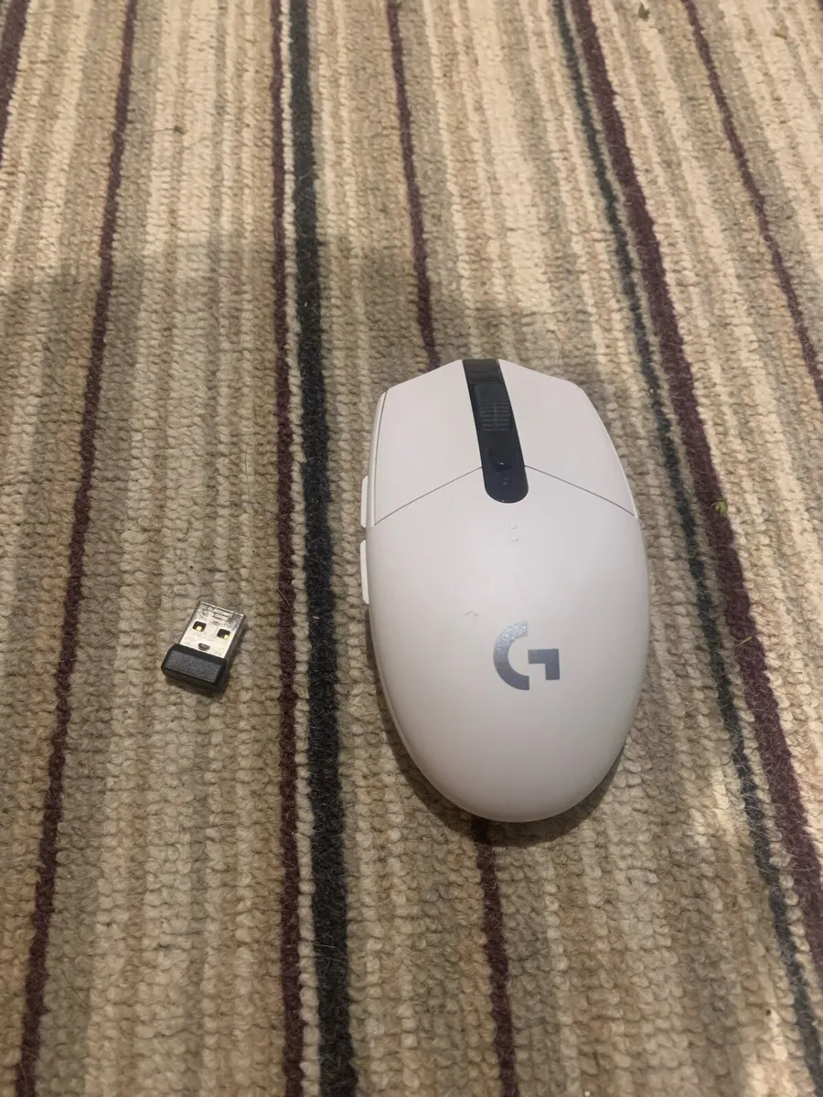 Logitech G305 - Image 1