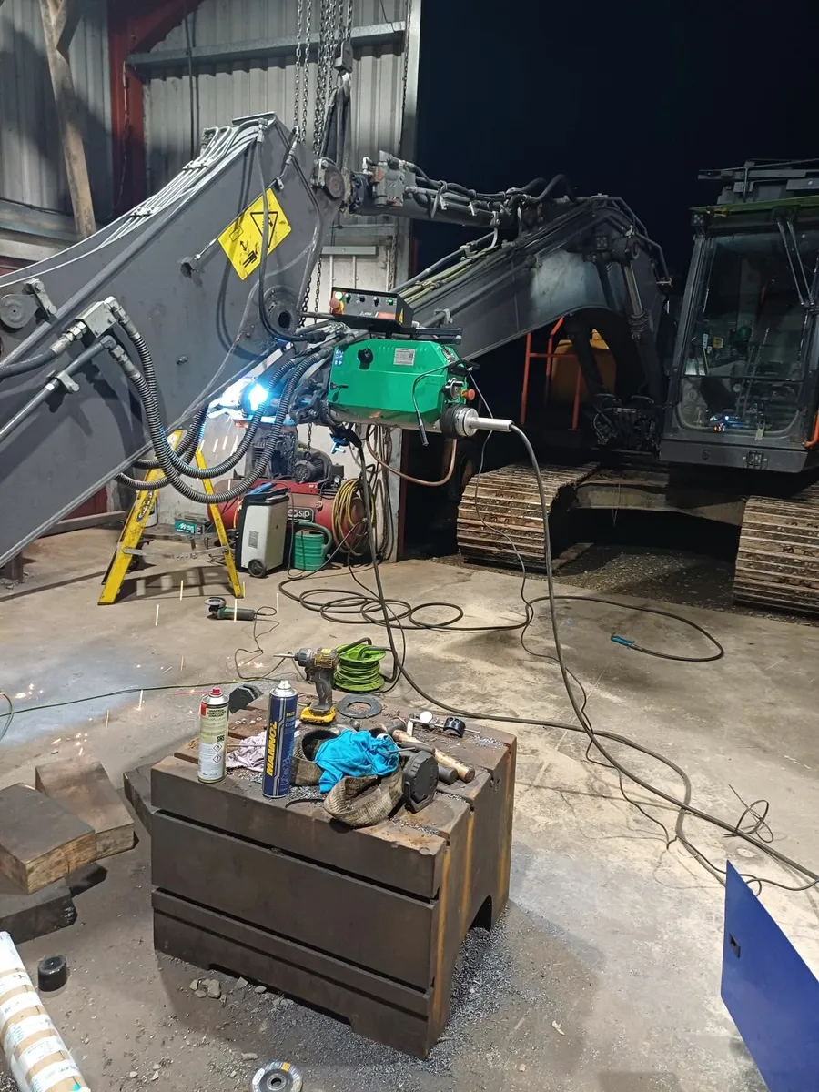 Lineboring/engineering - Image 1