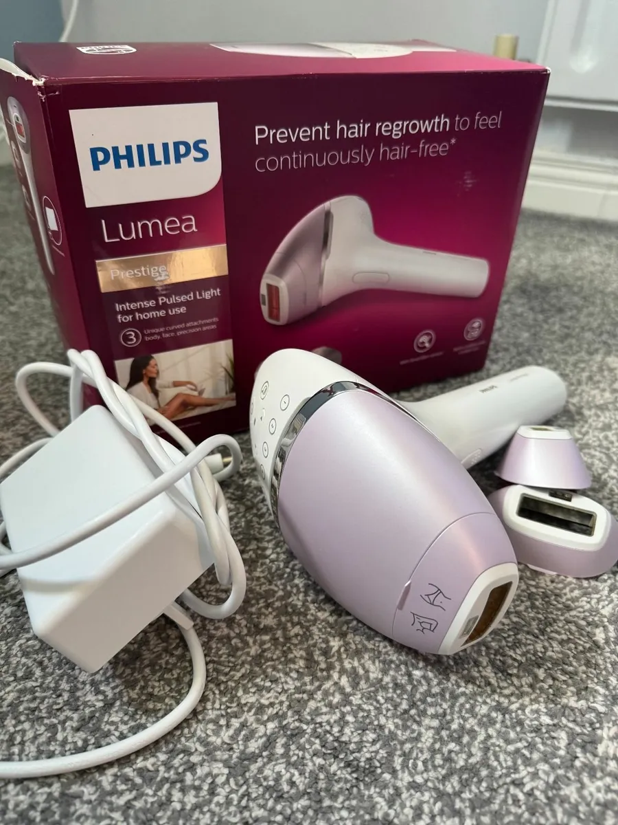 IPL Hair Removal Philips Lumea with 3 attachments - Image 1