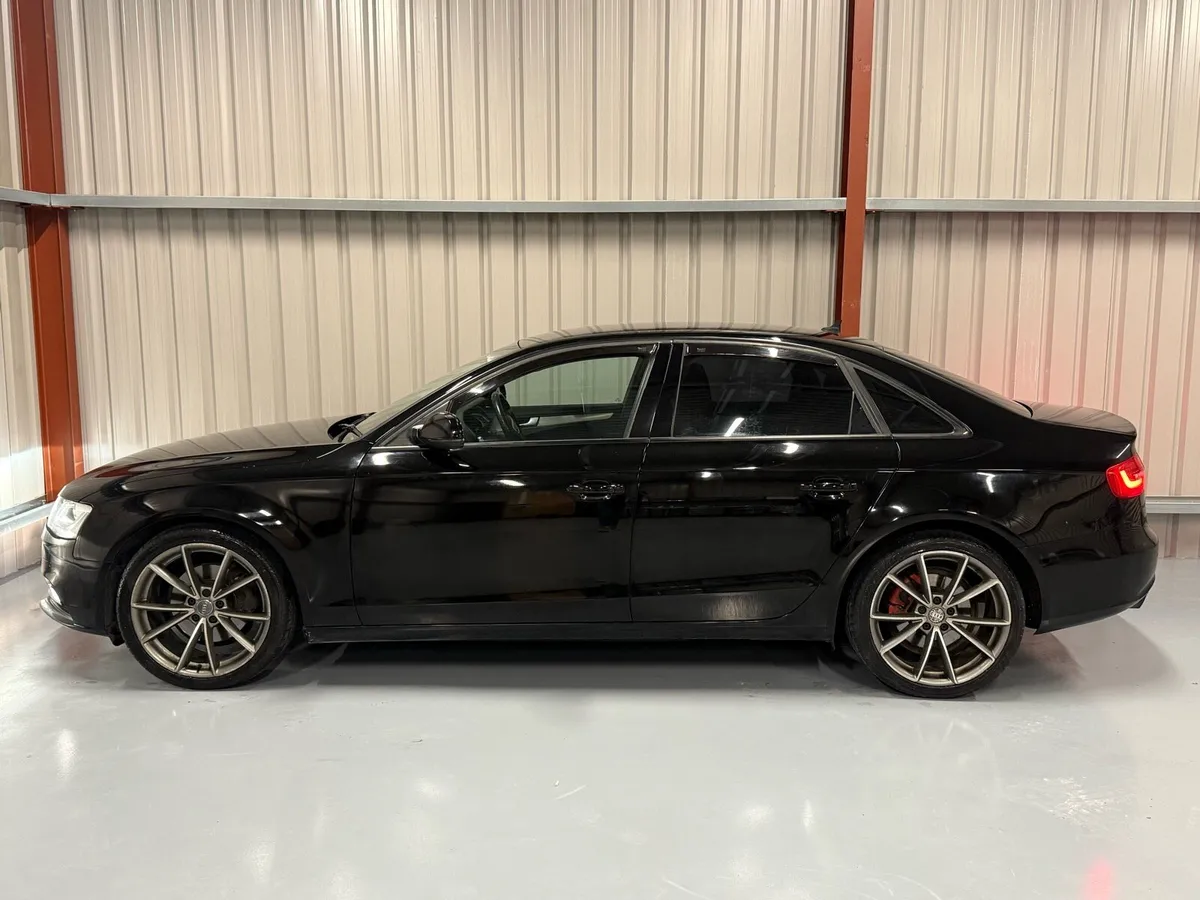 2013 Audi A4 Black Edition Styling - Image 4