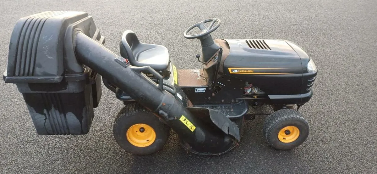 McCulloch Ride on Lawnmower - Image 1