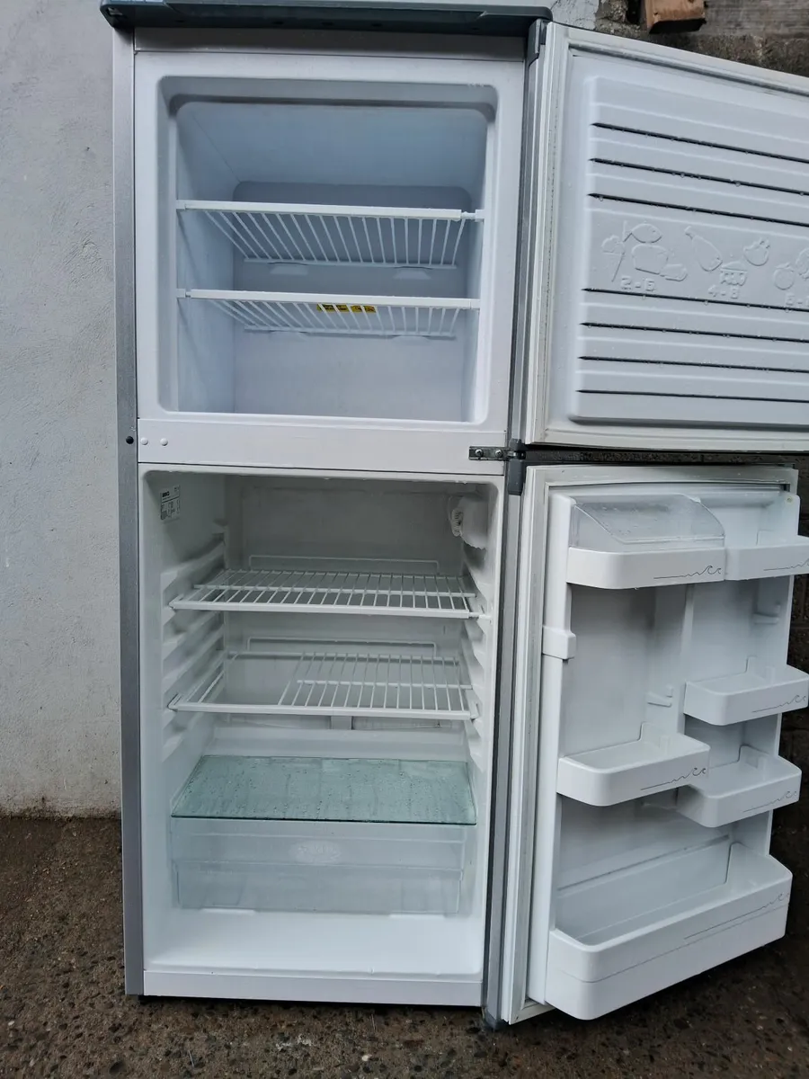 YEAR OLD FRIDGE AND FREEZER - Image 3