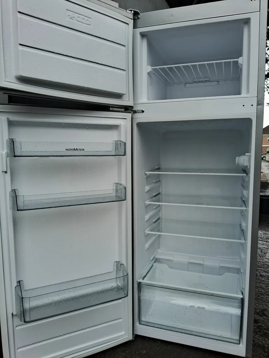 YEAR OLD FRIDGE AND FREEZER - Image 4