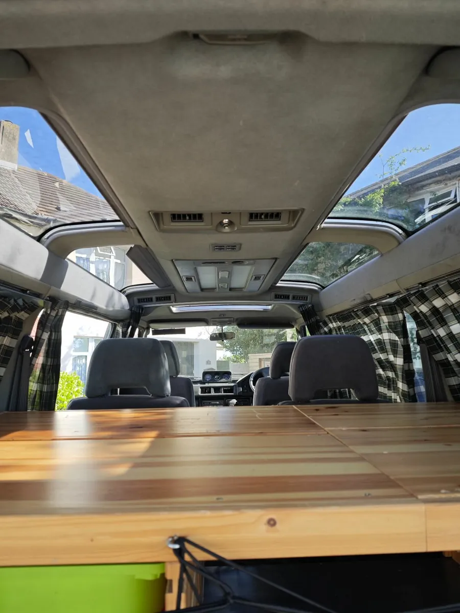 Mitsubishi Delica 1991 - Image 3