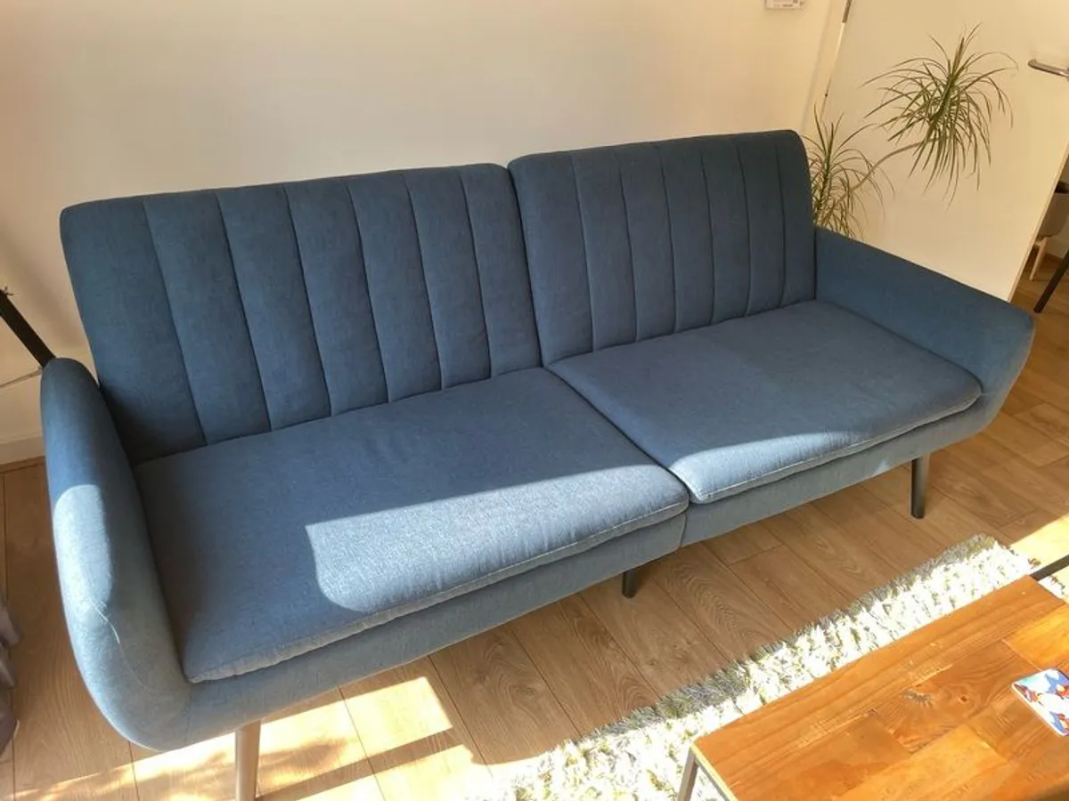 3 Seater modern sofa bed - Image 1
