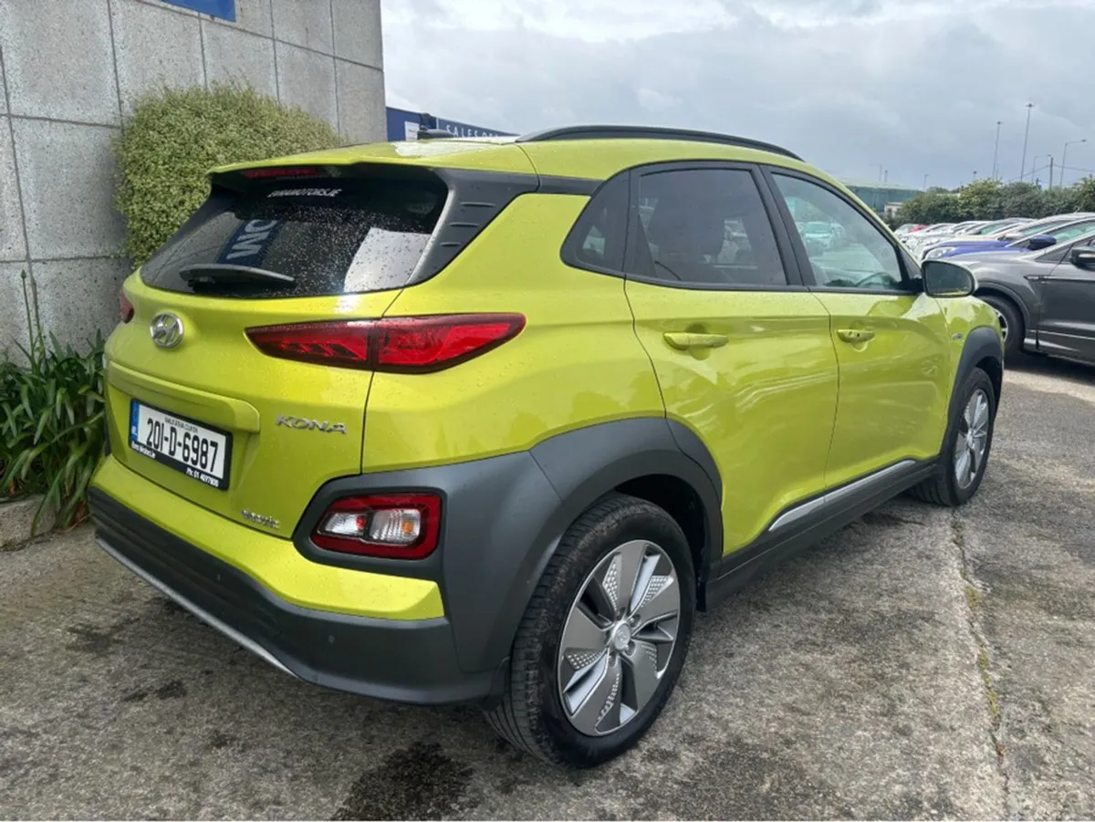 Hyundai Kona Kauai EV 64kwh //high Spec//low Mile - Image 4