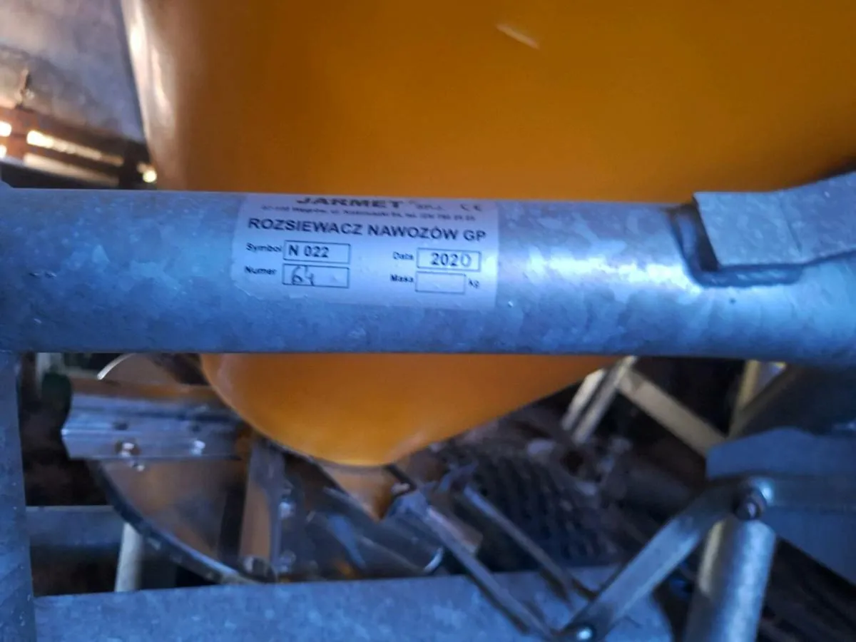 Jar-met quad fertiliser spreader - Image 4