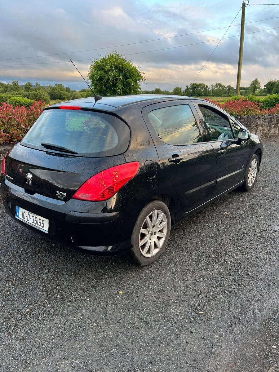 Peugeot 308 2010 - Image 3