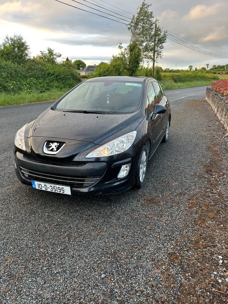 Peugeot 308 2010 - Image 1
