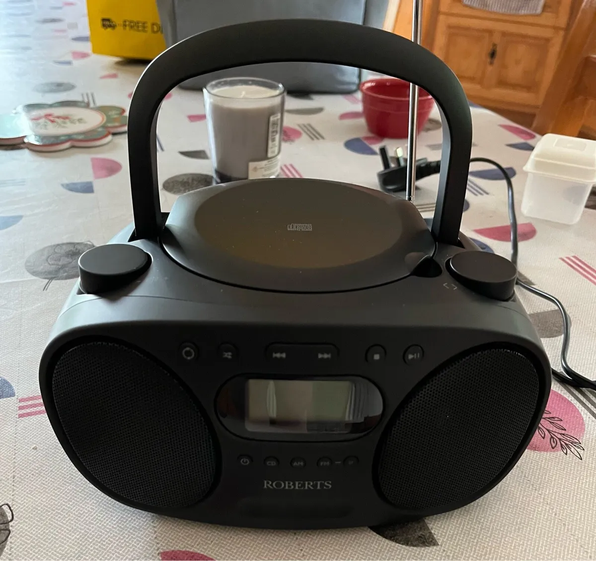 Robert’s cd/boombox fm/am black - Image 2
