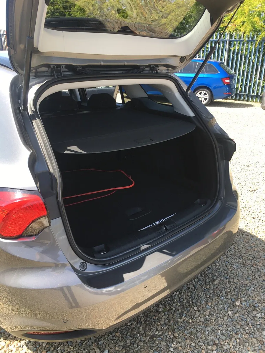 2019 Fiat Tipo Sw 1.3 Diesel 95 hp lounge Estate - Image 3