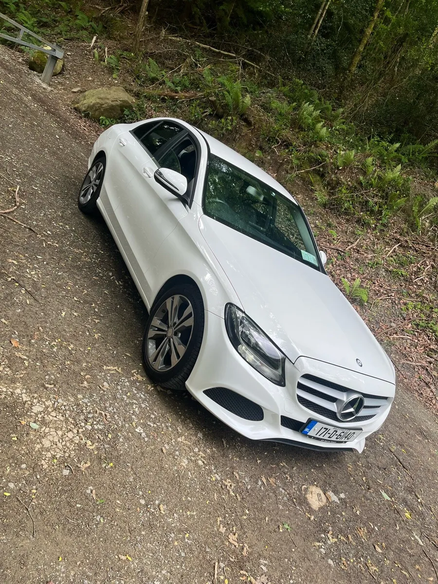 Mercedes Benz C200D - Image 2