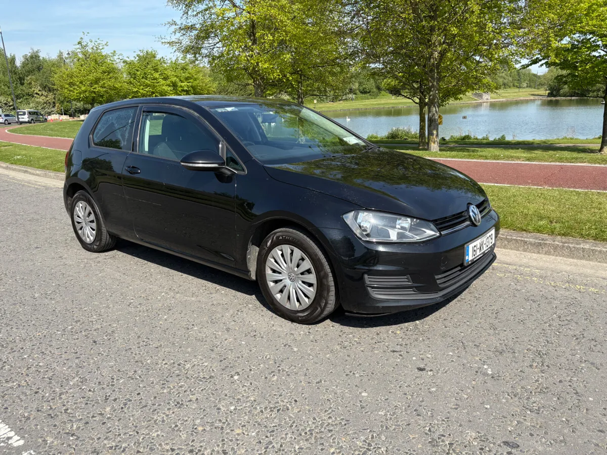 Volkswagen Golf 2016, New Doe - Image 1