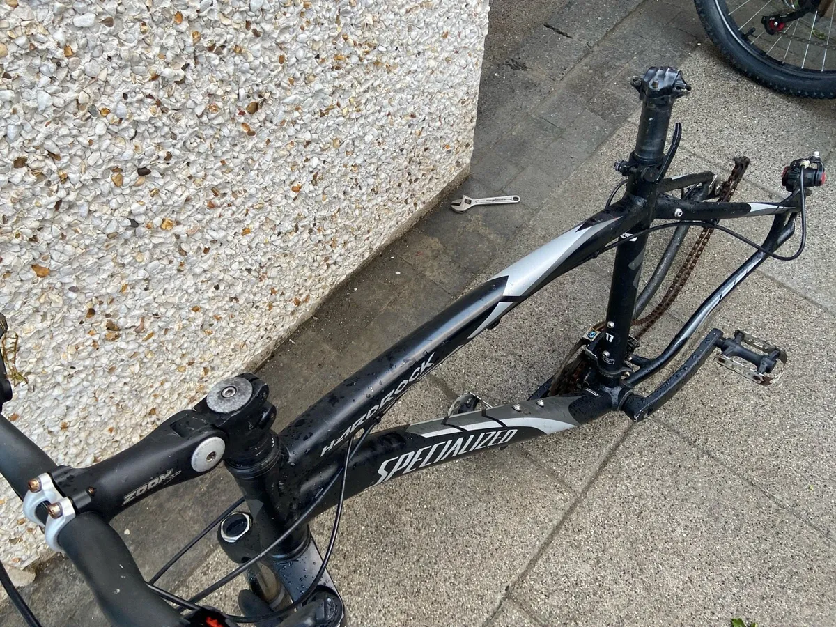 Specialized bike frame - Image 4