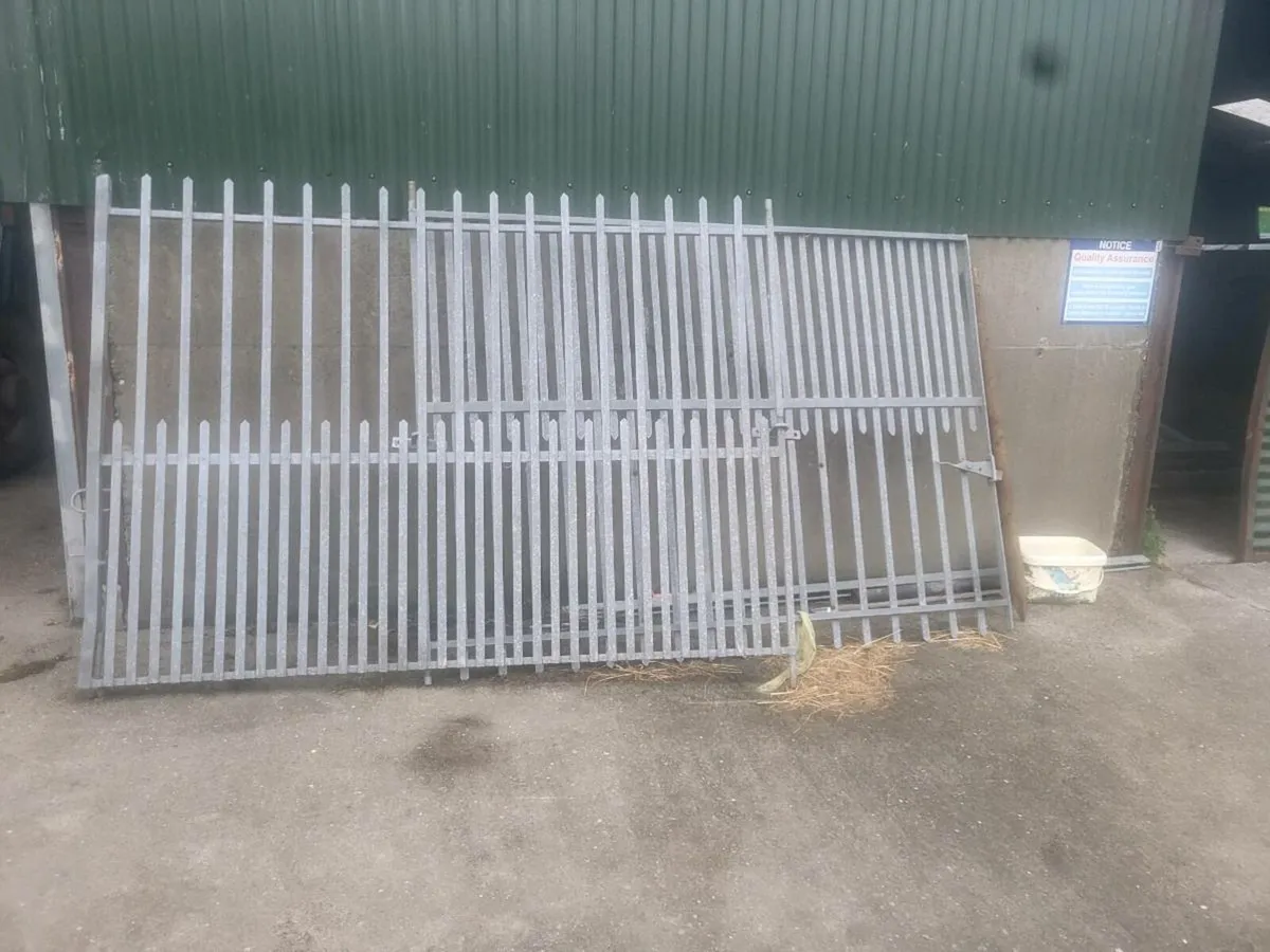 Gates - Image 1