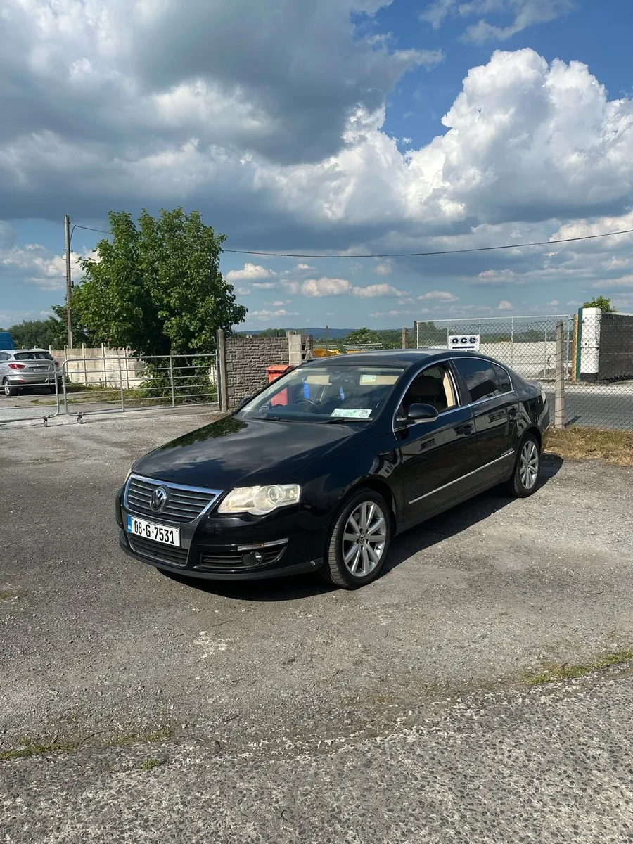 Volkswagen passat highline 1.9tdi - Image 1