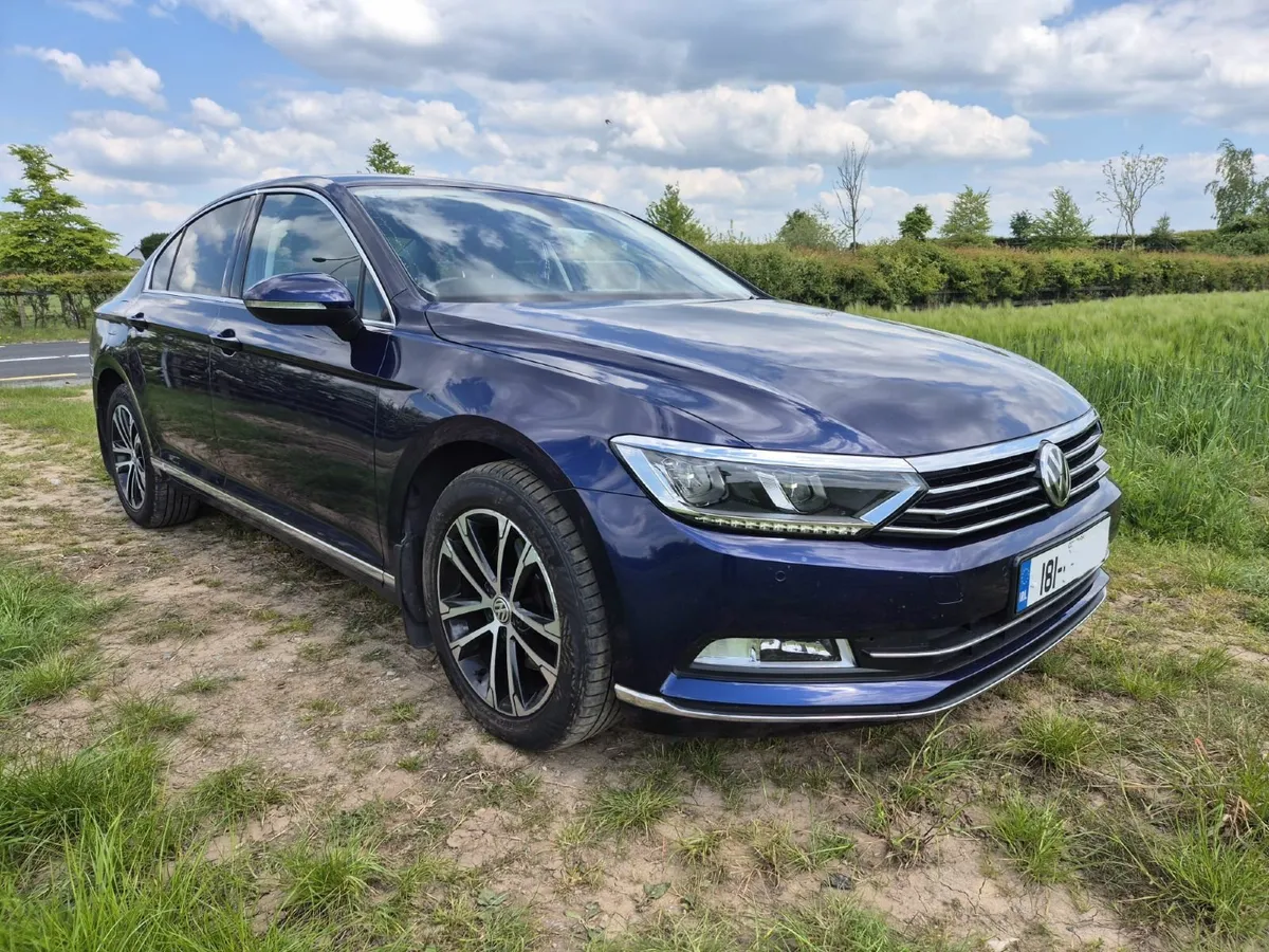 Volkswagen Passat 2018 - Image 2